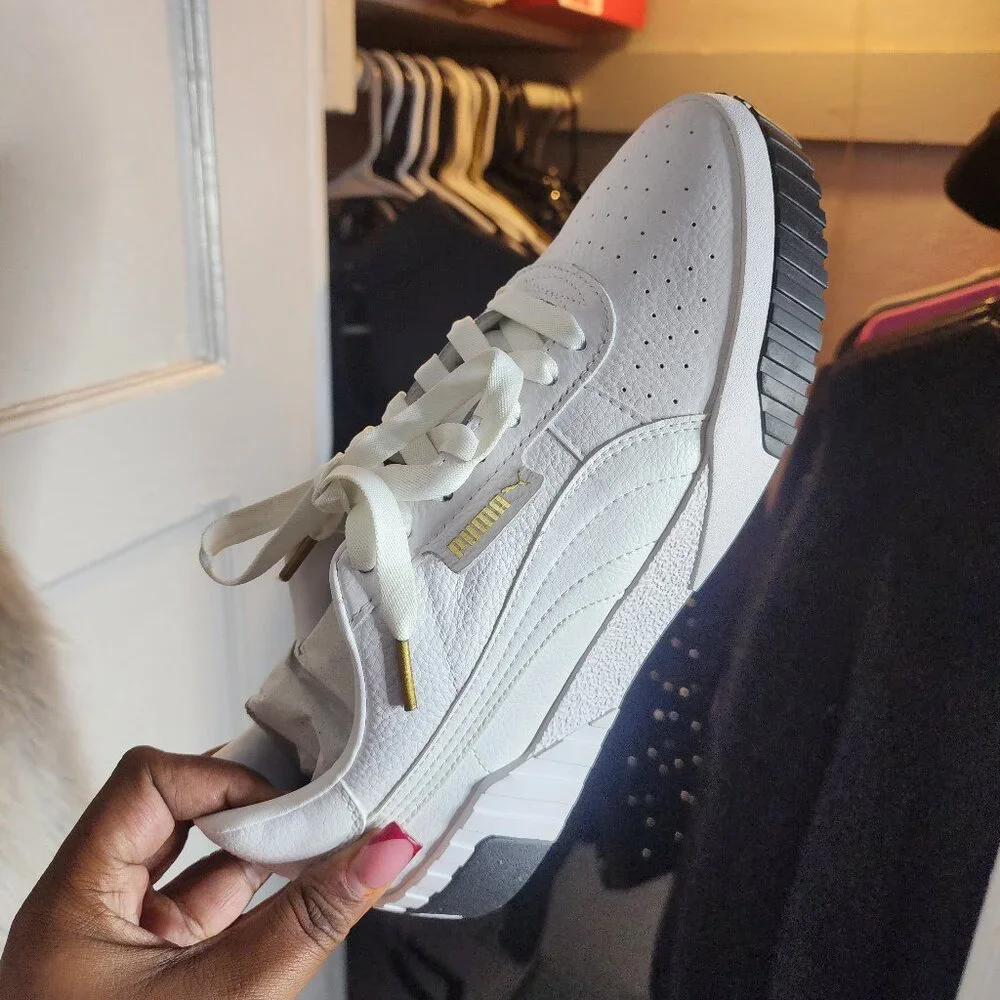 PUMA BLACK AND WHITE SNEAKERS - Picture 1 of 2